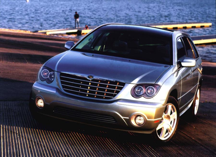  Chrysler Pacifica Concept (CS) 2002 года  (фото 23 из 24)